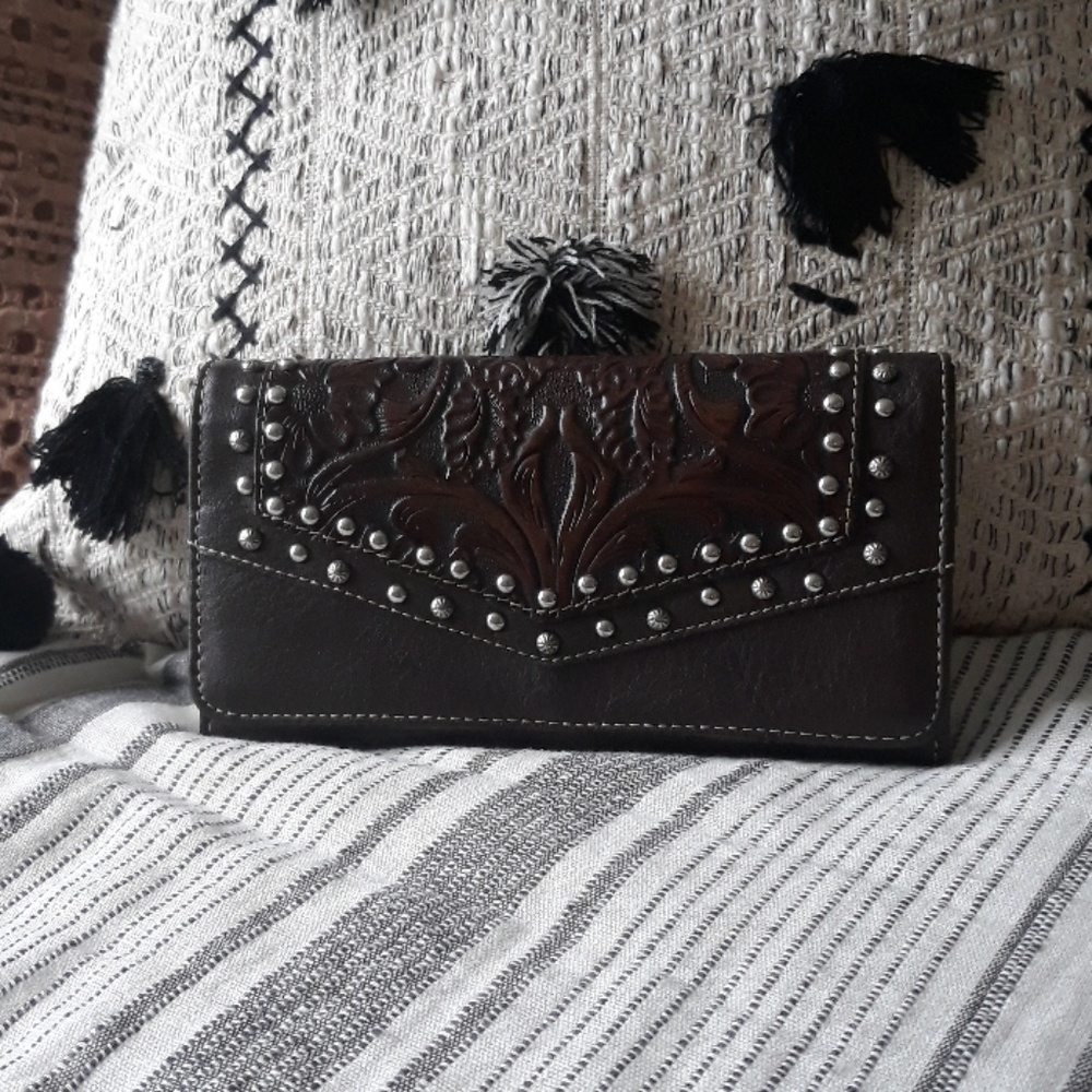 Montana West Wallet